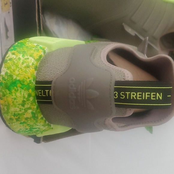 New Adidas NMD R1's (Custom!) - Picture 3 of 5